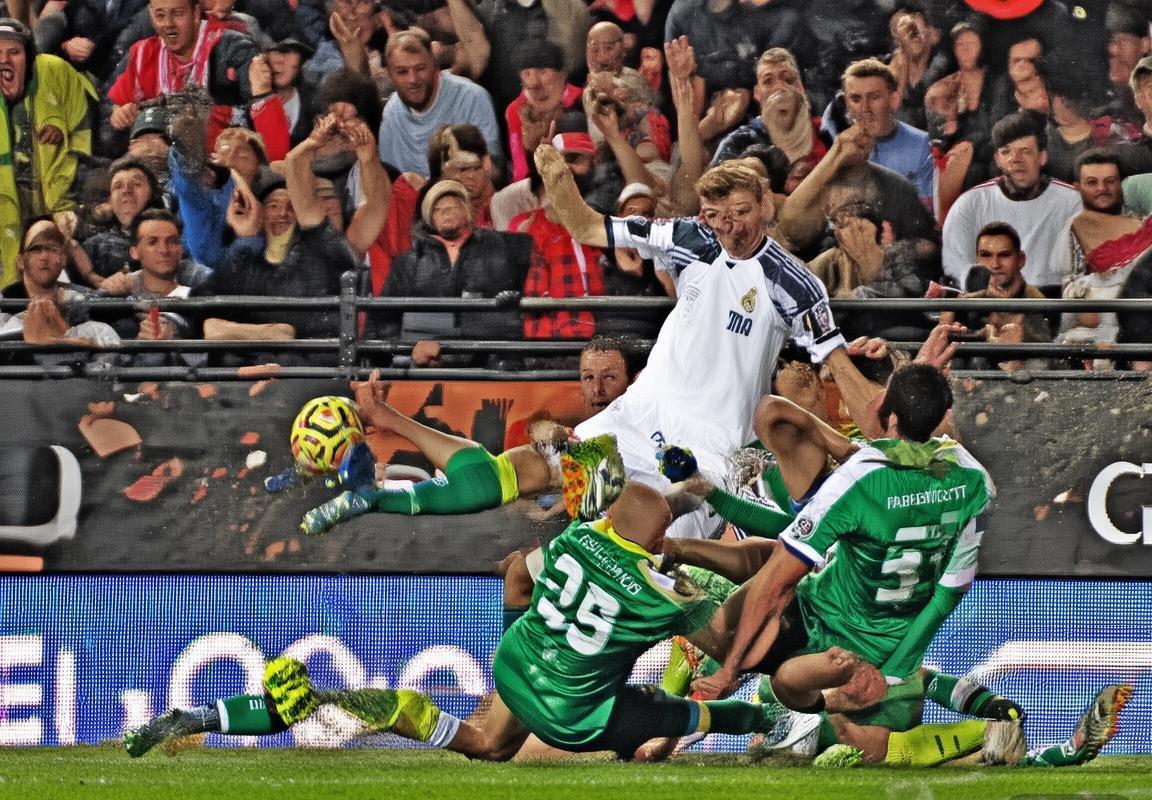 巴伦西亚VS皇马：西甲激战1-1平局精彩回顾