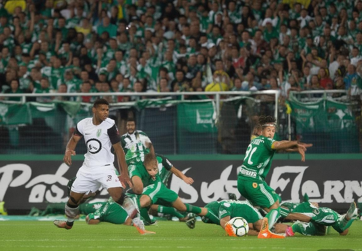 2018巴甲巅峰对决：帕梅拉斯VS累体育激情瞬间回顾(图3)